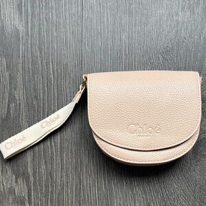 Chloé Parfum Pebbled Faux Leather Pouch Wristlet in Pale Blush
